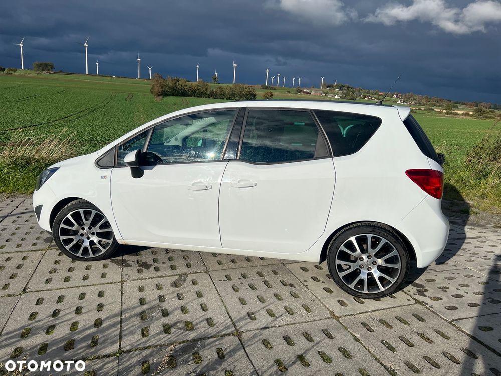 Opel Meriva - 8
