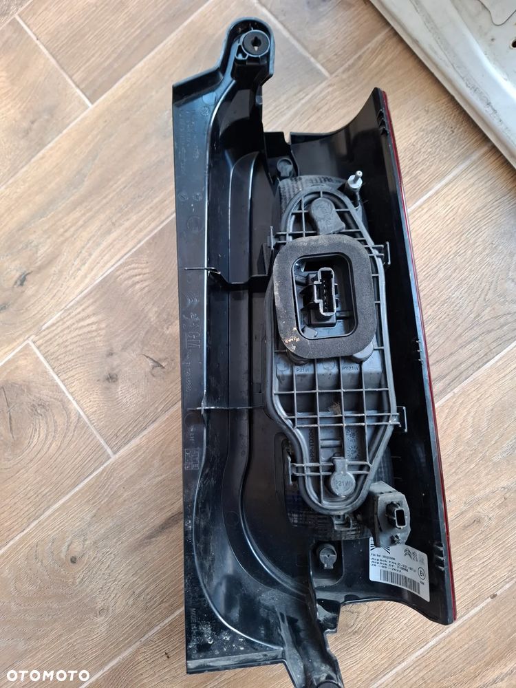 Belingo Partner Combo lampa tylna 9819235880 - 3