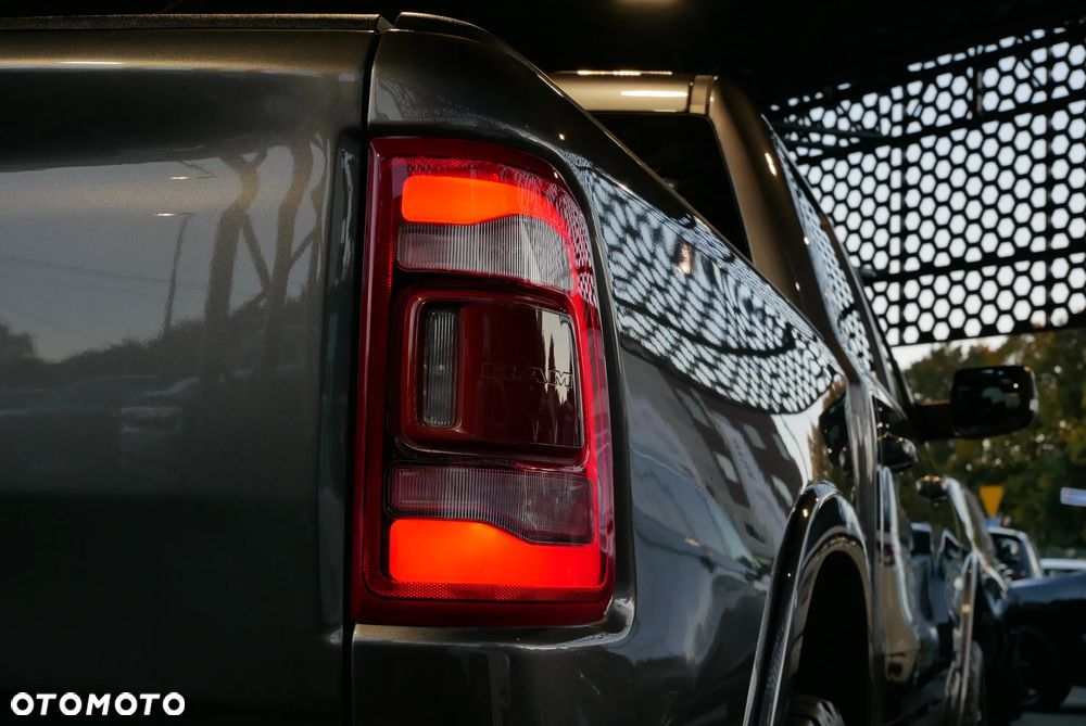 RAM 1500 Crew Cab Laramie - 33