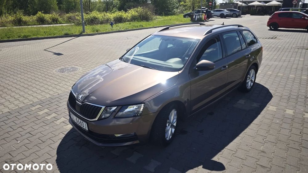 Skoda Octavia 1.6 TDI Ambition DSG - 3