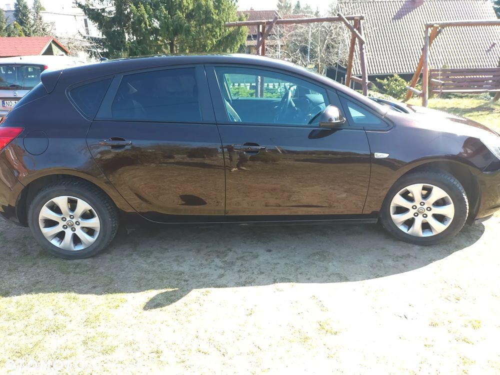 Opel Astra IV 1.4 T Active - 24