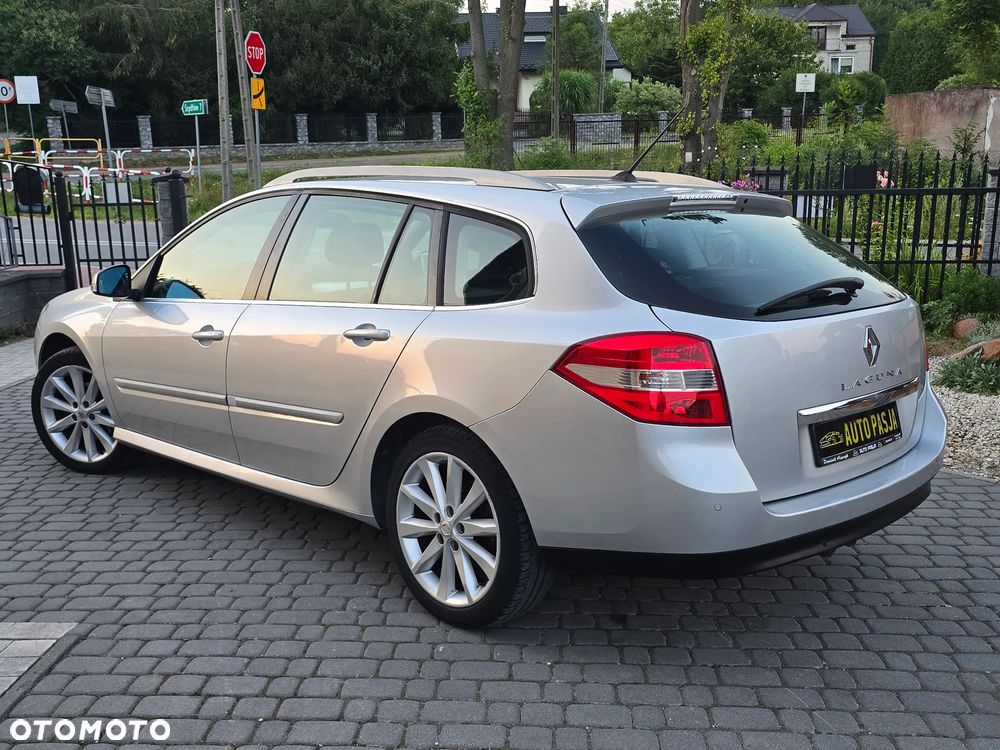 Renault Laguna - 11