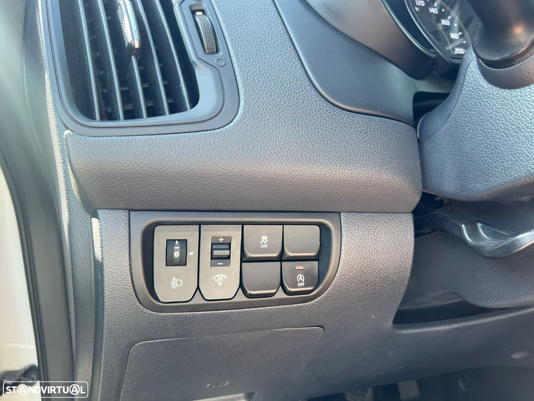 Kia Rio 1.1 Van CRDi - 32