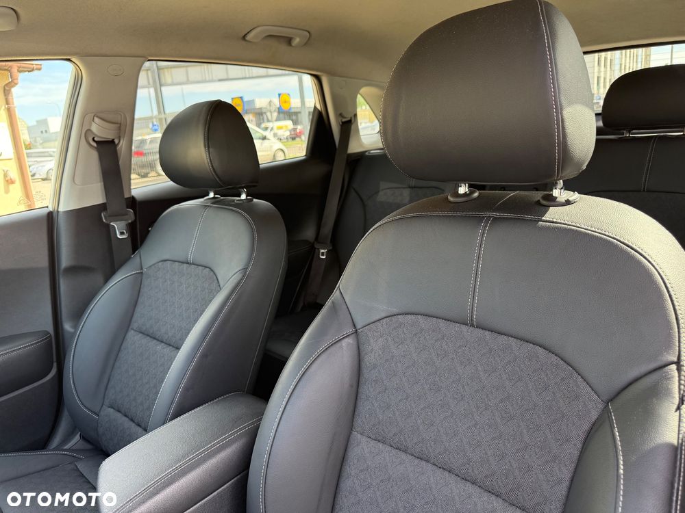 Kia Niro - 28
