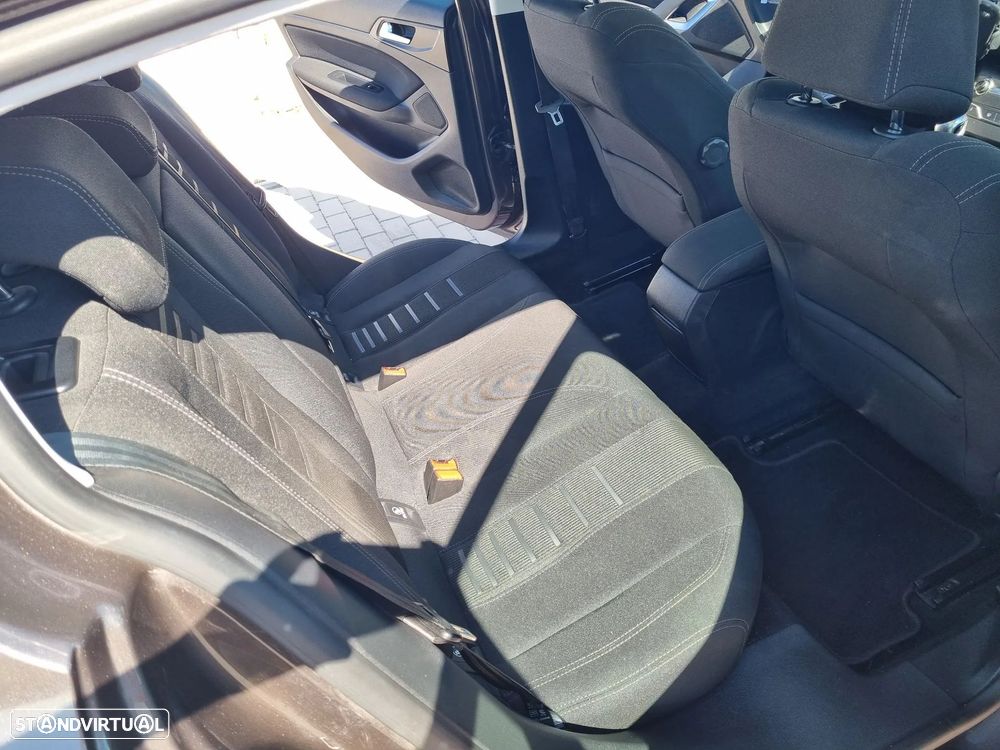 Peugeot 308 1.6 BlueHDi Allure - 15