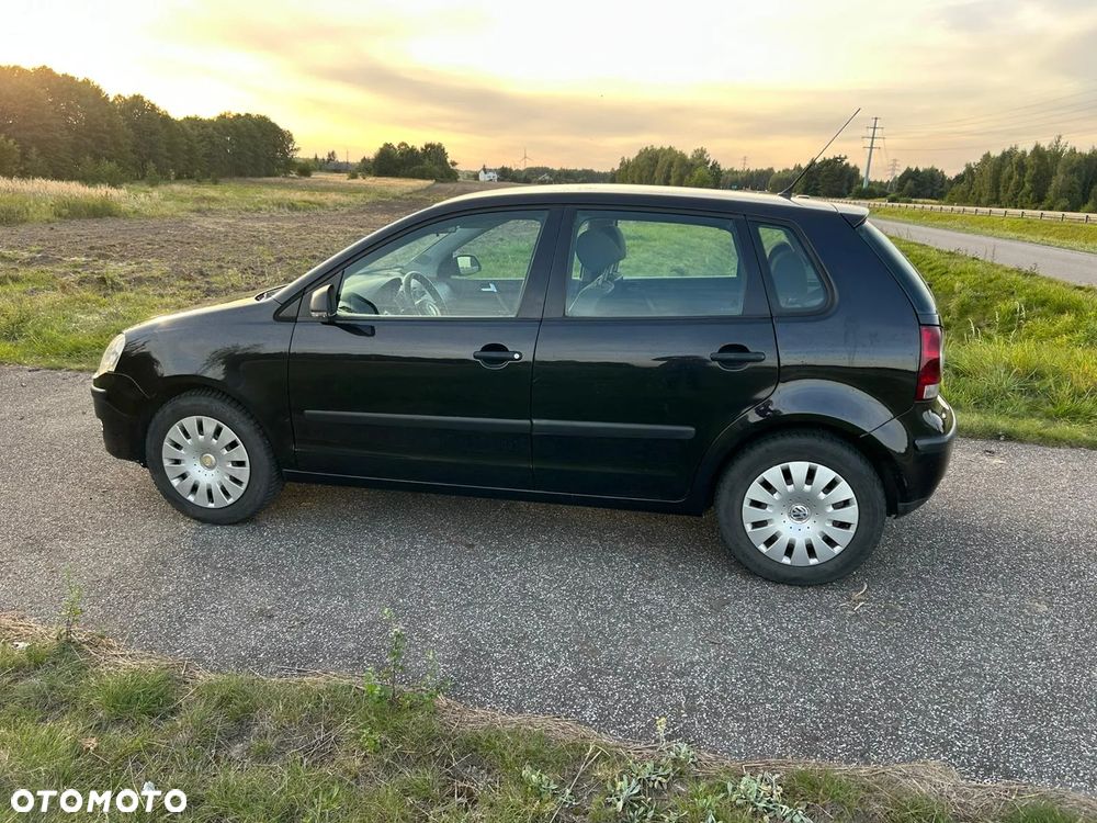Volkswagen Polo 1.4 TDI DPF Sportline - 2