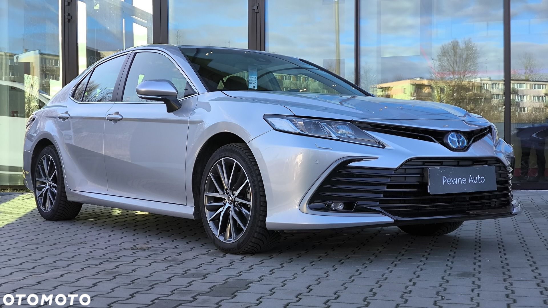 Toyota Camry - 6