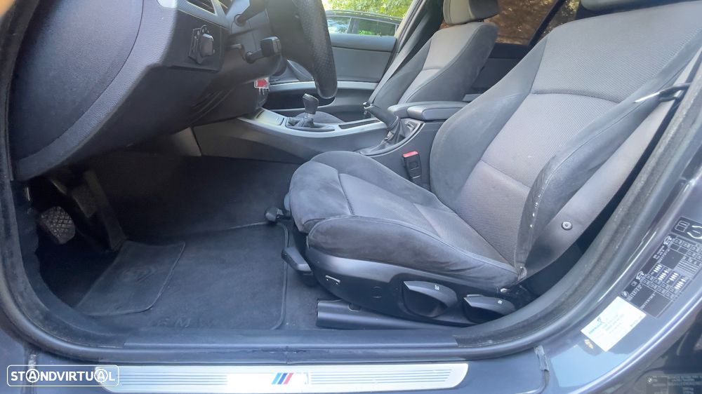 BMW 320 d Sport - 22