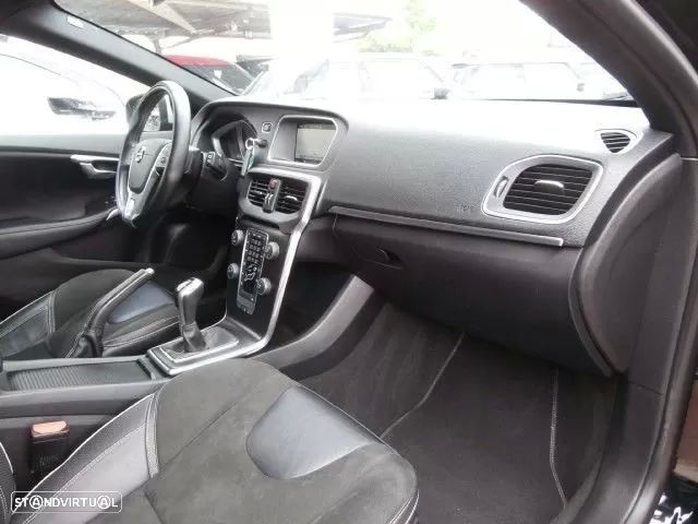 Volvo V40 2.0 D2 R-Design - 37