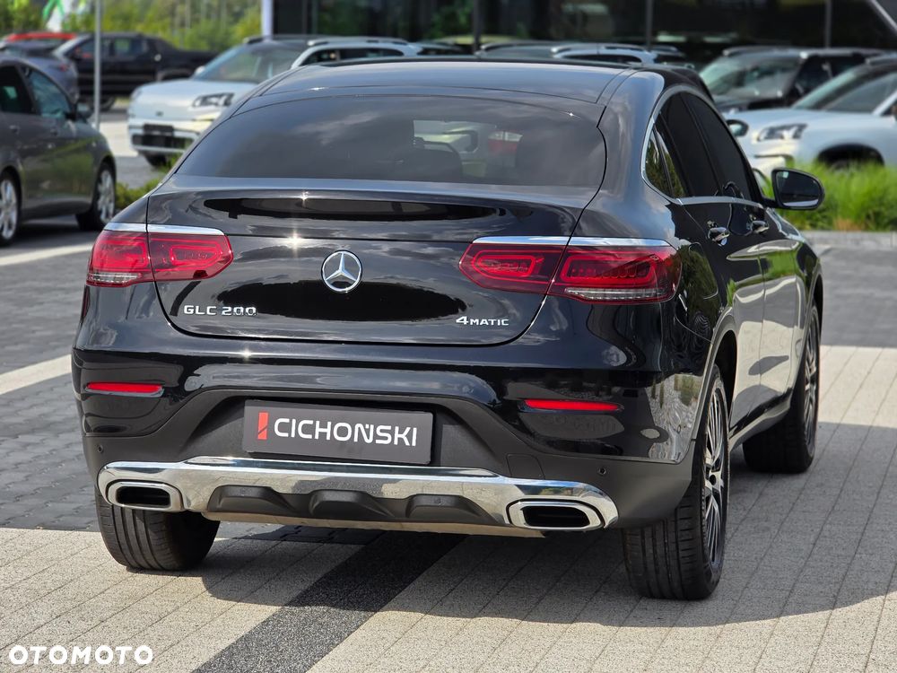 Mercedes-Benz GLC 200 4Matic 9G-TRONIC AMG Line - 7