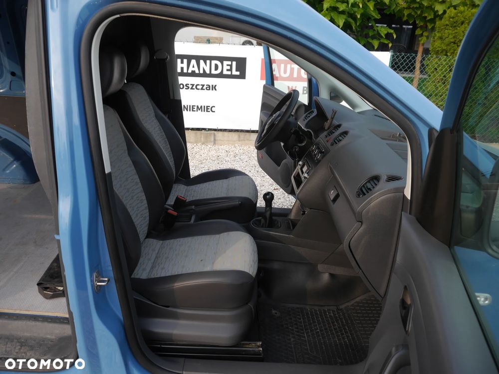 Volkswagen Caddy - 8