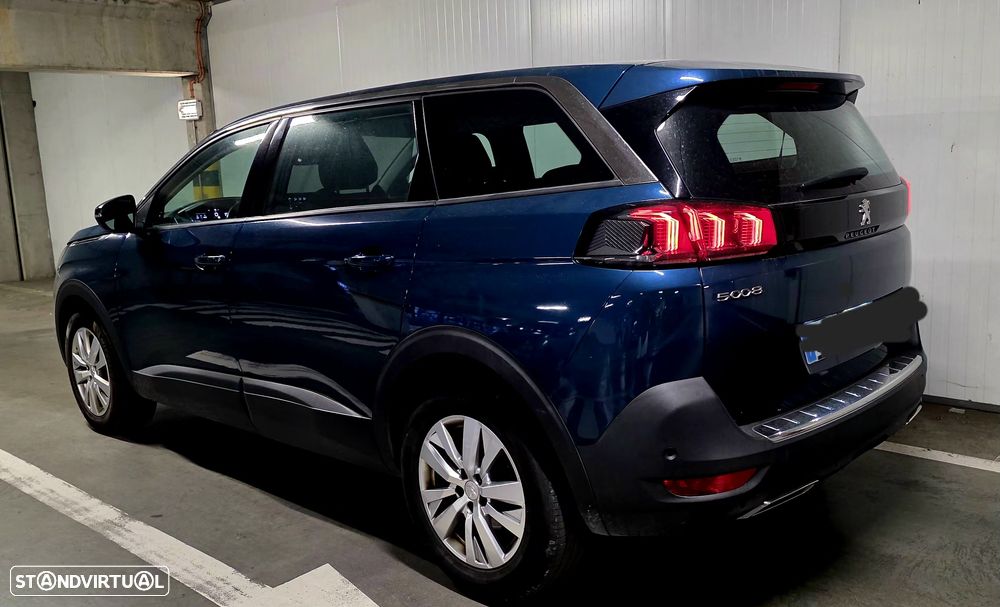 Peugeot 5008 1.2 PureTech GT EAT8 - 7