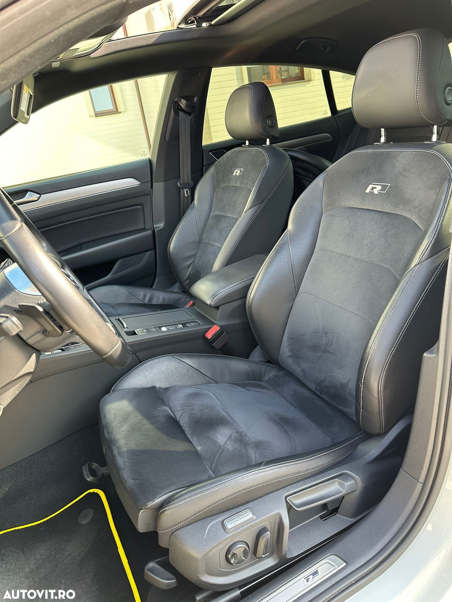 Volkswagen ARTEON 2.0 TDI DSG R-Line - 12