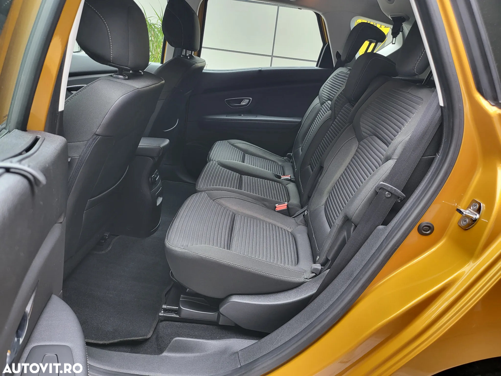 Renault Scenic BLUE dCi 120 EDC Deluxe-Paket LIMITED - 16