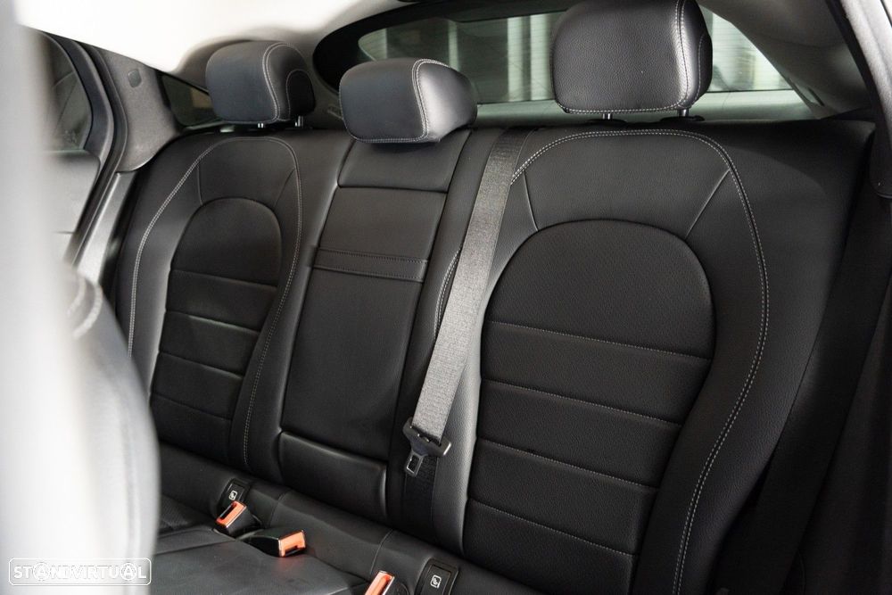 Mercedes-Benz GLC 350 e Coupé AMG Line 4-Matic - 24