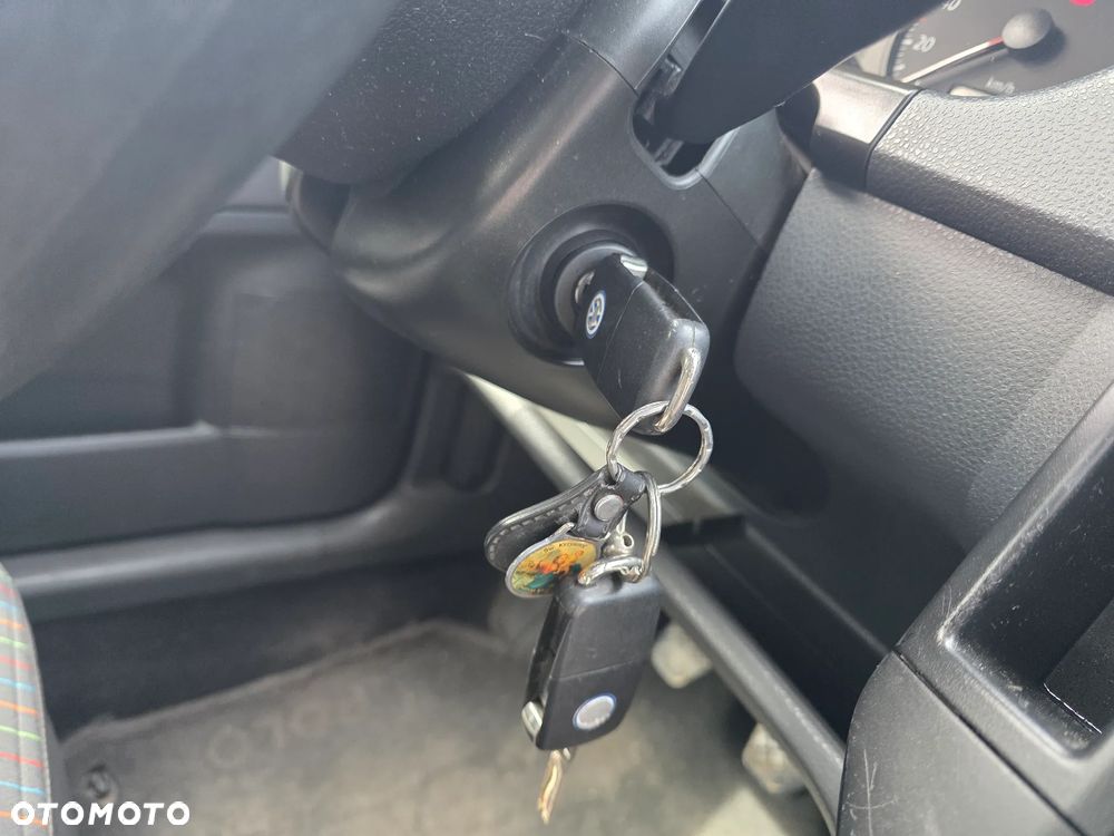 Volkswagen Polo 1.2 - 10