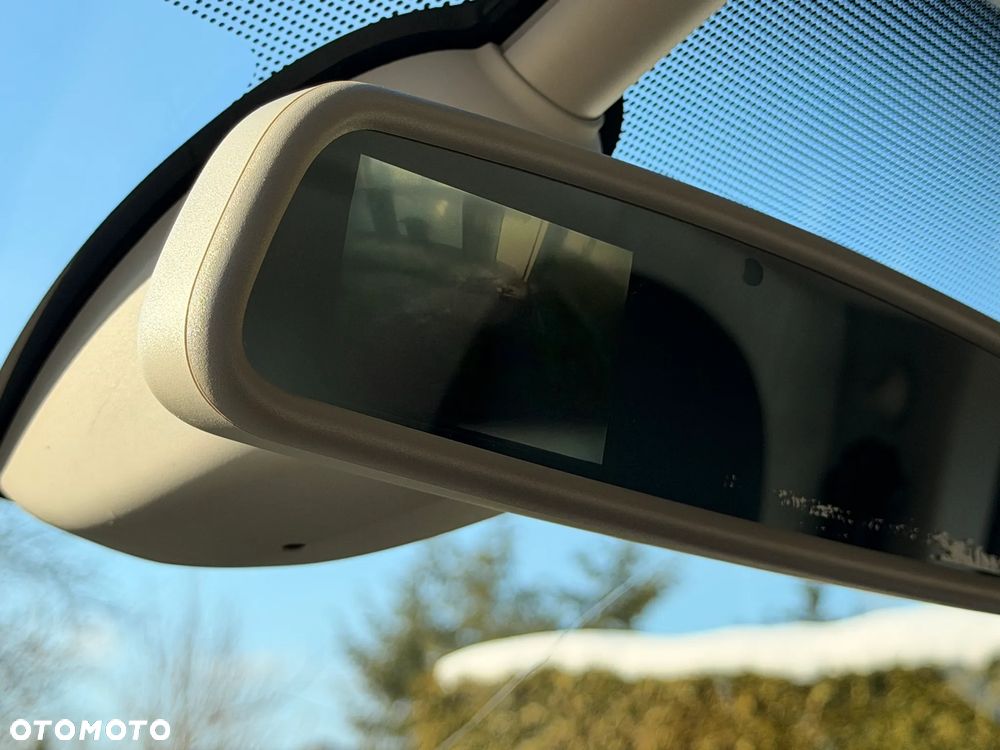 Renault Trafic 2.0 Diesel Rok 2021 - 10