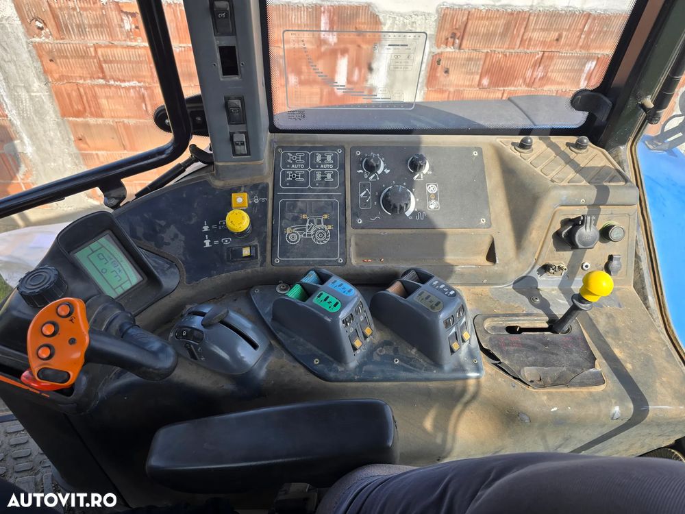 New Holland TM190 - 16