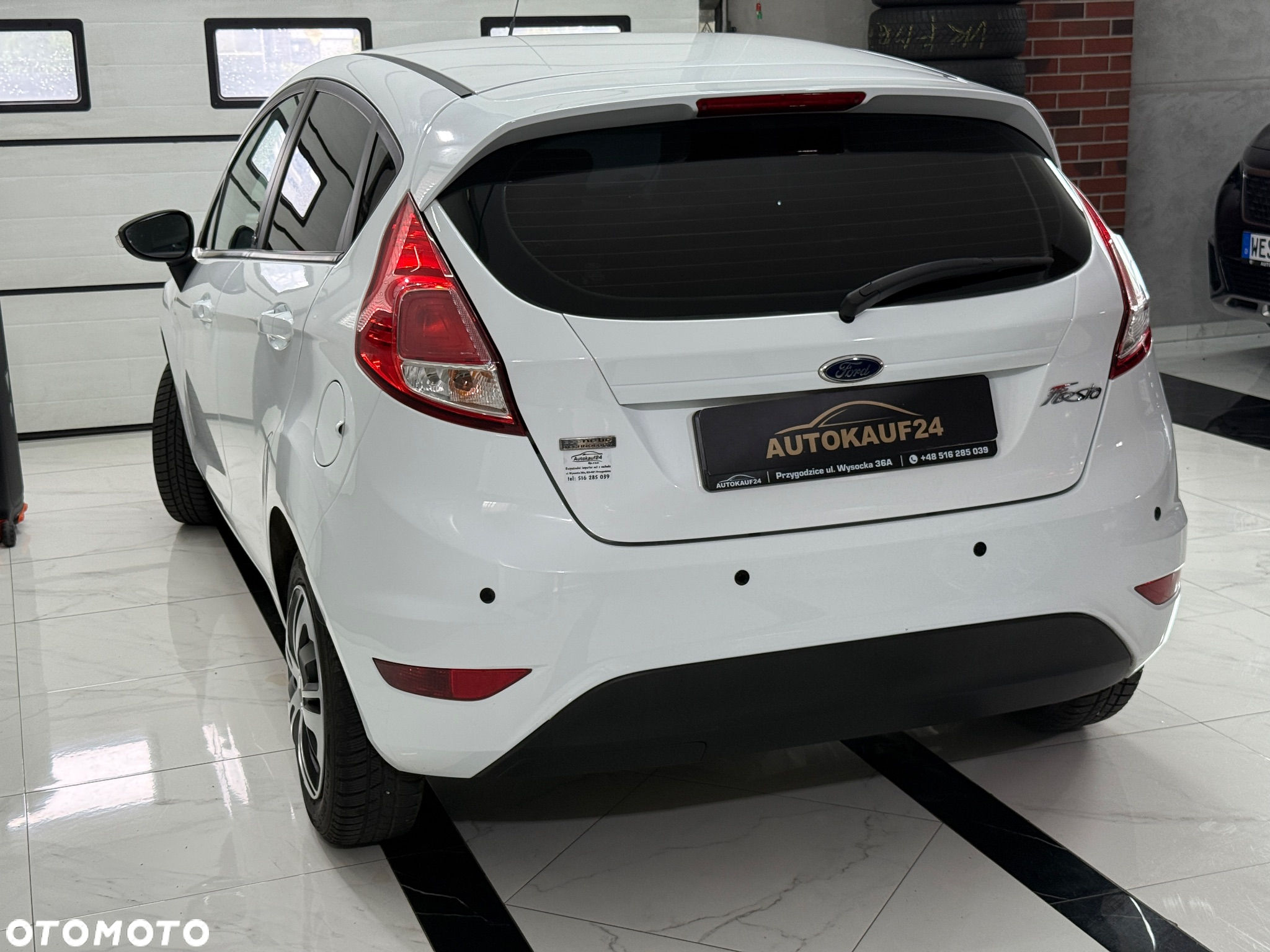 Ford Fiesta 1.0 Champions Edition - 8