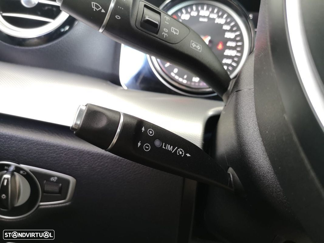 Mercedes-Benz E 220 d Avantgarde - 34