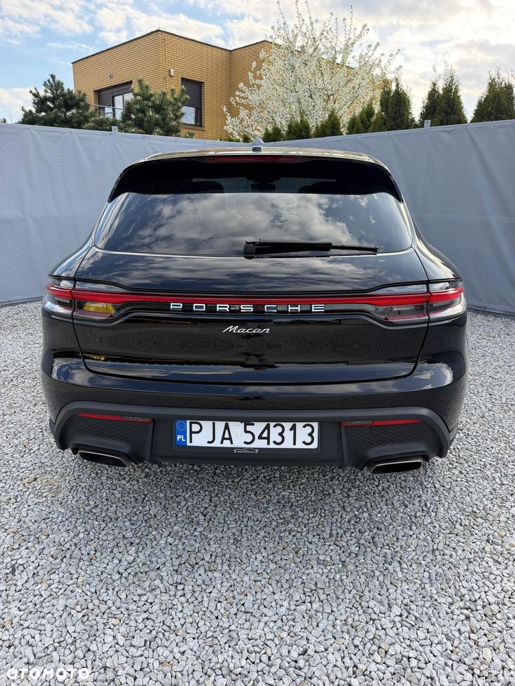 Porsche Macan T - 12
