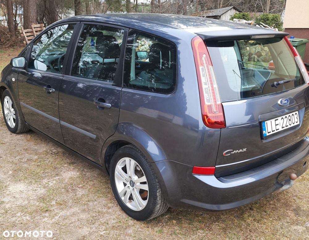 Ford C-MAX - 12