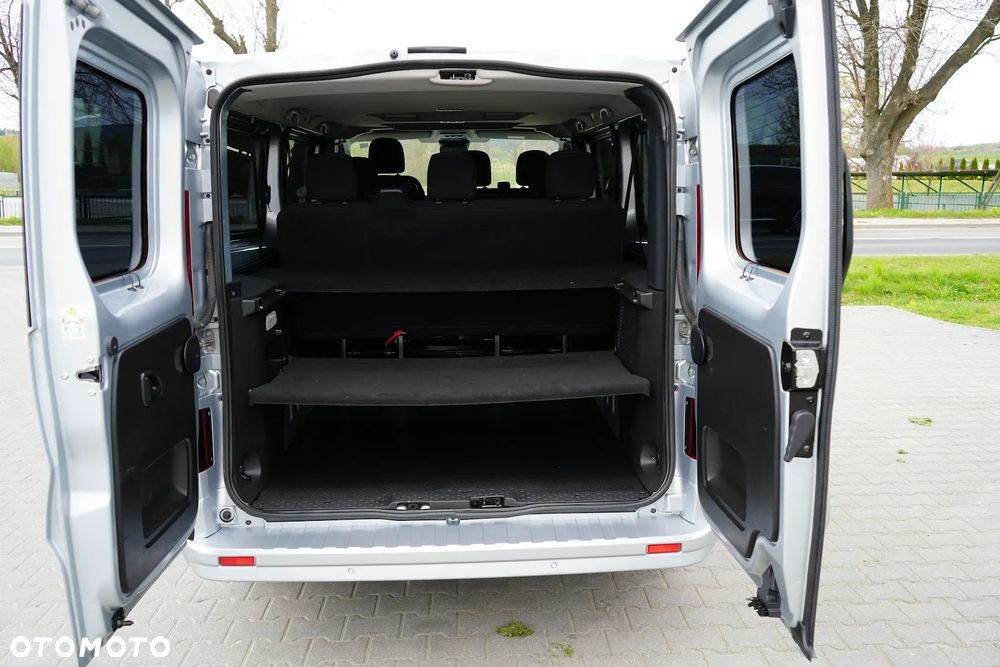 Renault Trafic 2.0 dCi - 10
