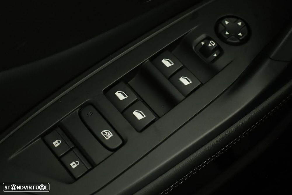 Peugeot 308 1.6 Hybrid Allure e-EAT8 - 20