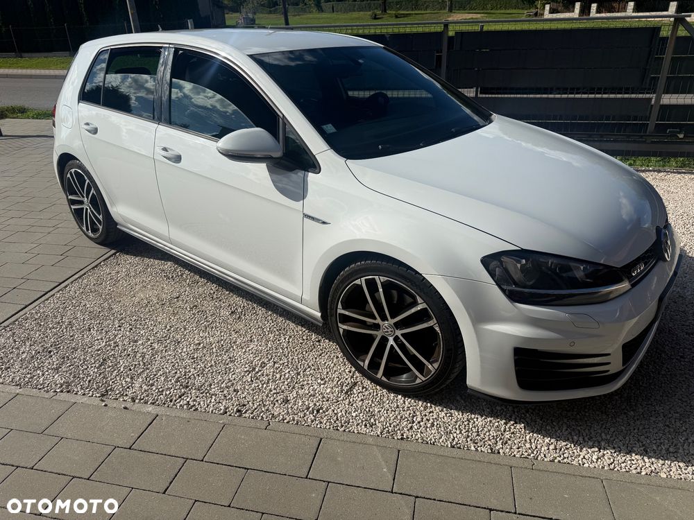 Volkswagen Golf 2.0 TDI BMT GTD DSG - 3