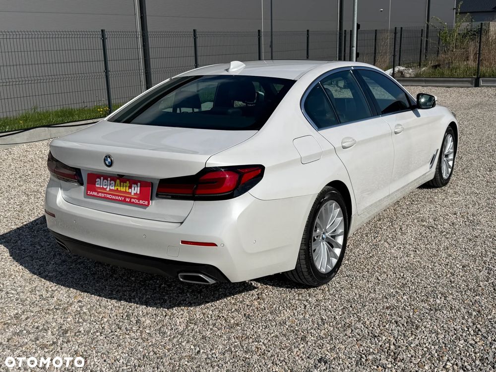 BMW Seria 5 520i Sport Line - 5