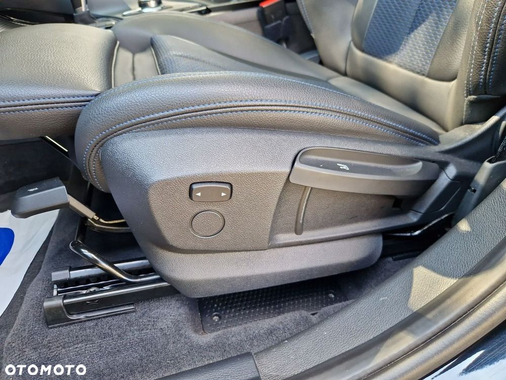 BMW X1 - 18