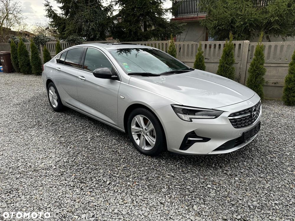 Opel Insignia 2.0 Business Edition - 1