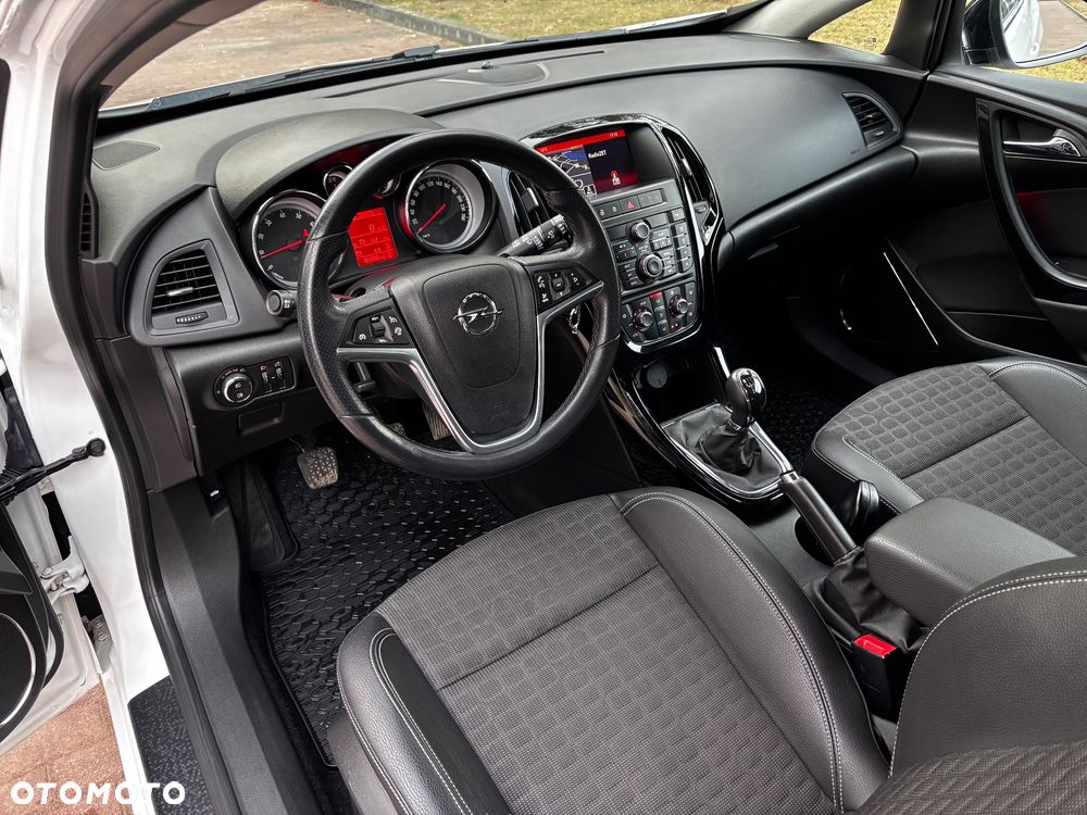 Opel Astra 1.4 Turbo Edition - 20