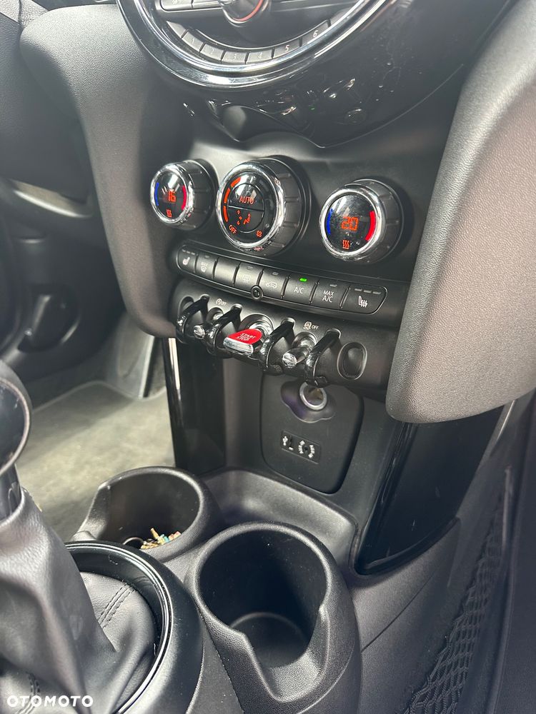 MINI ONE Standard - 10