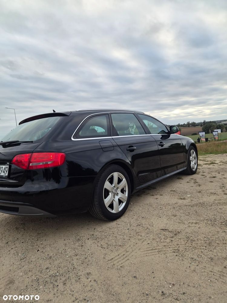 Audi A4 Avant 2.0 TDI - 11