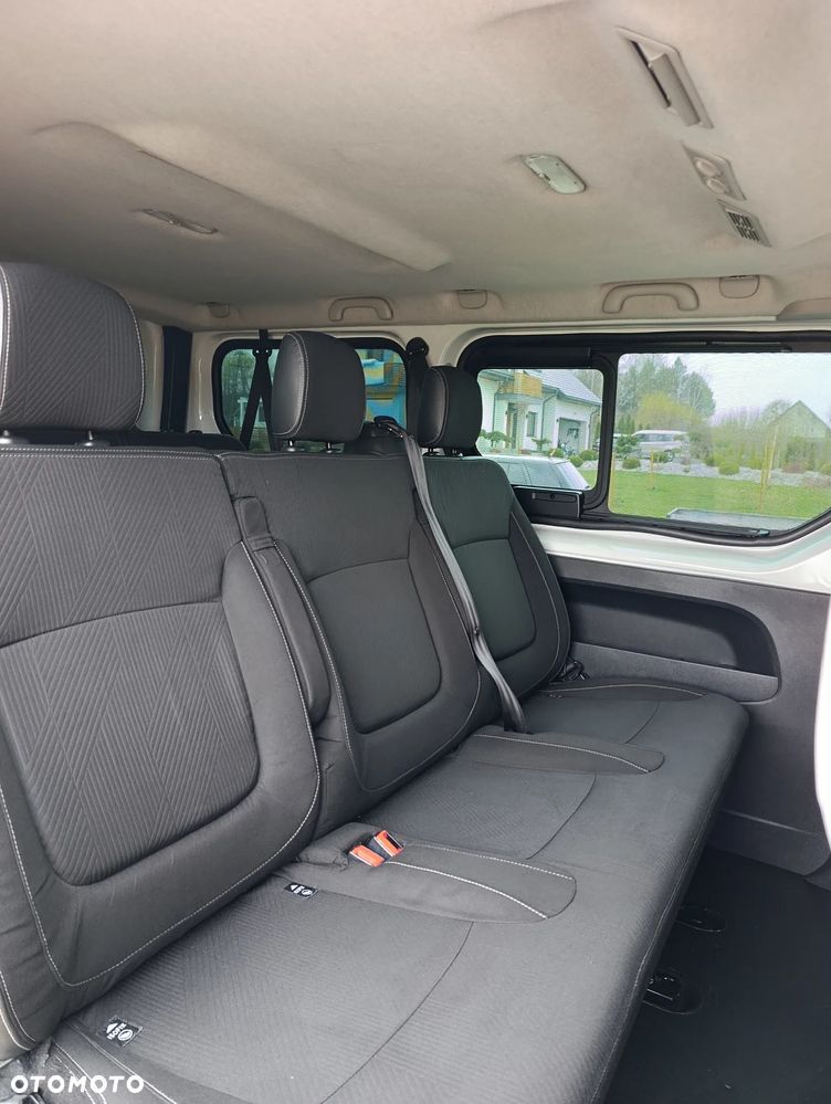 Renault Trafic - 24