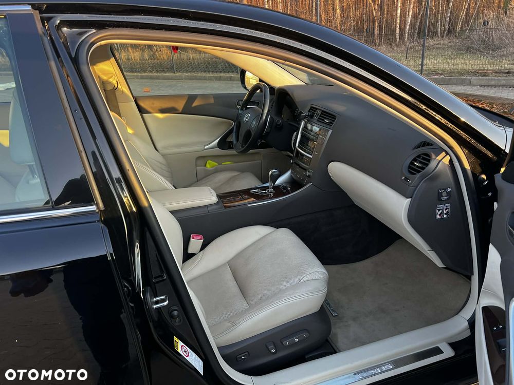 Lexus IS 250 Comfort - 7