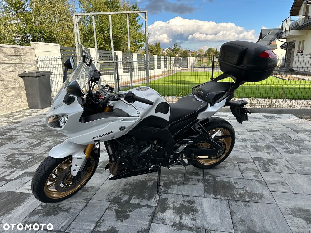 Yamaha FZ8 - 6