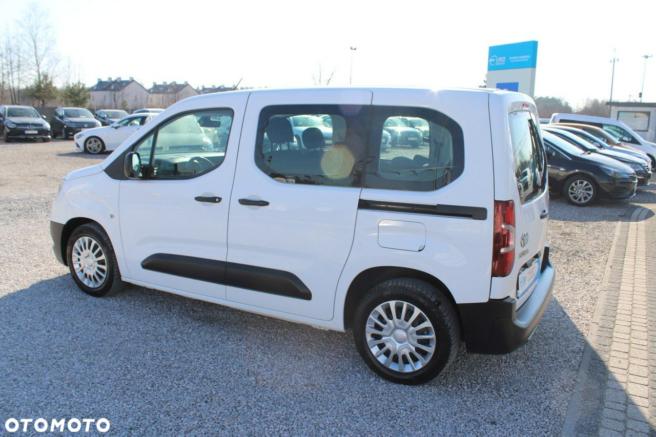 Toyota Proace City - 9