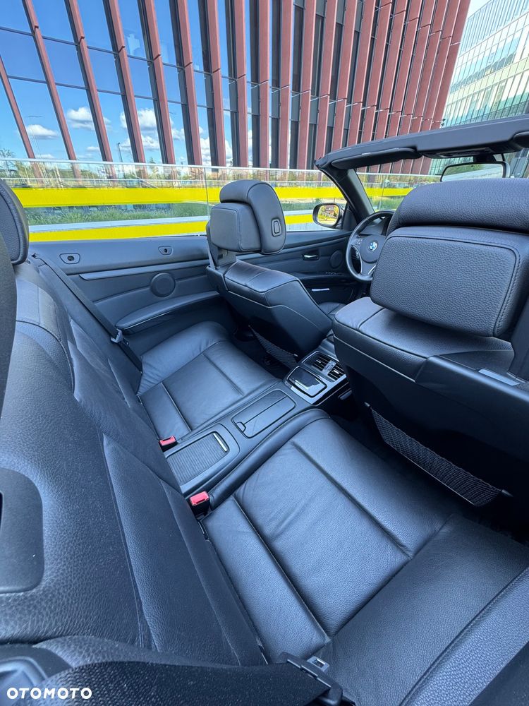 BMW Seria 3 320d - 28