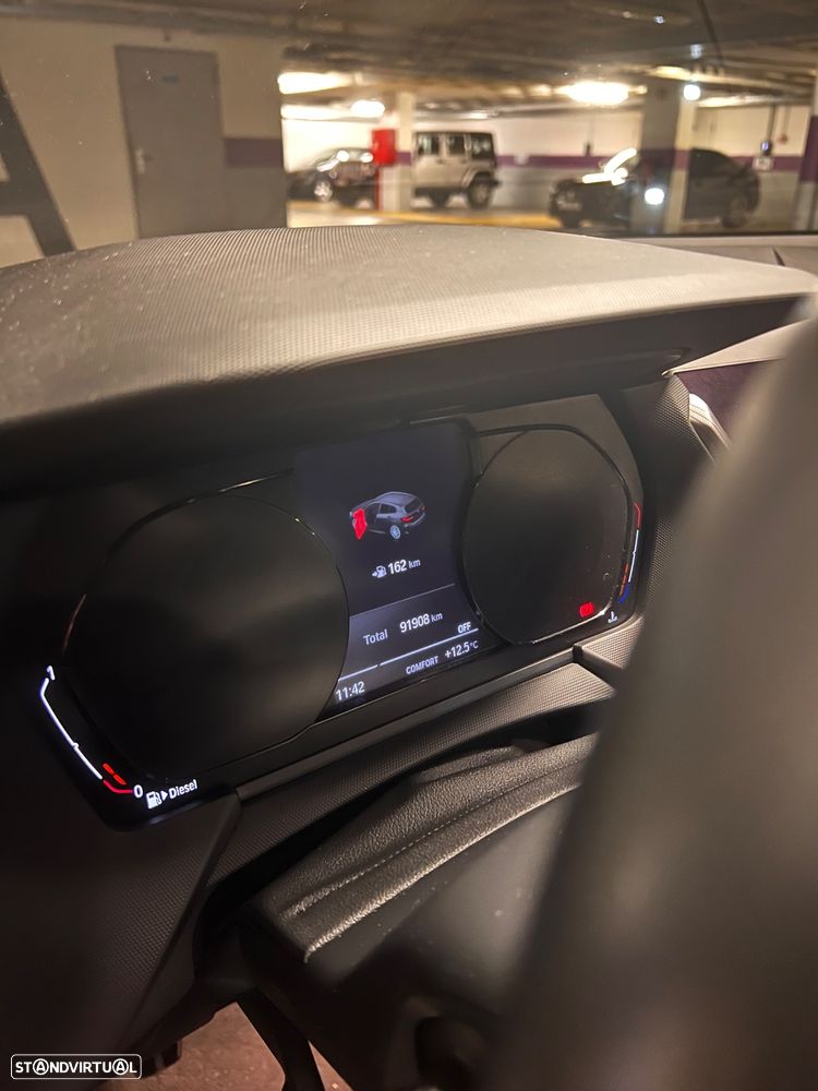 BMW 116 d Pack M - 15