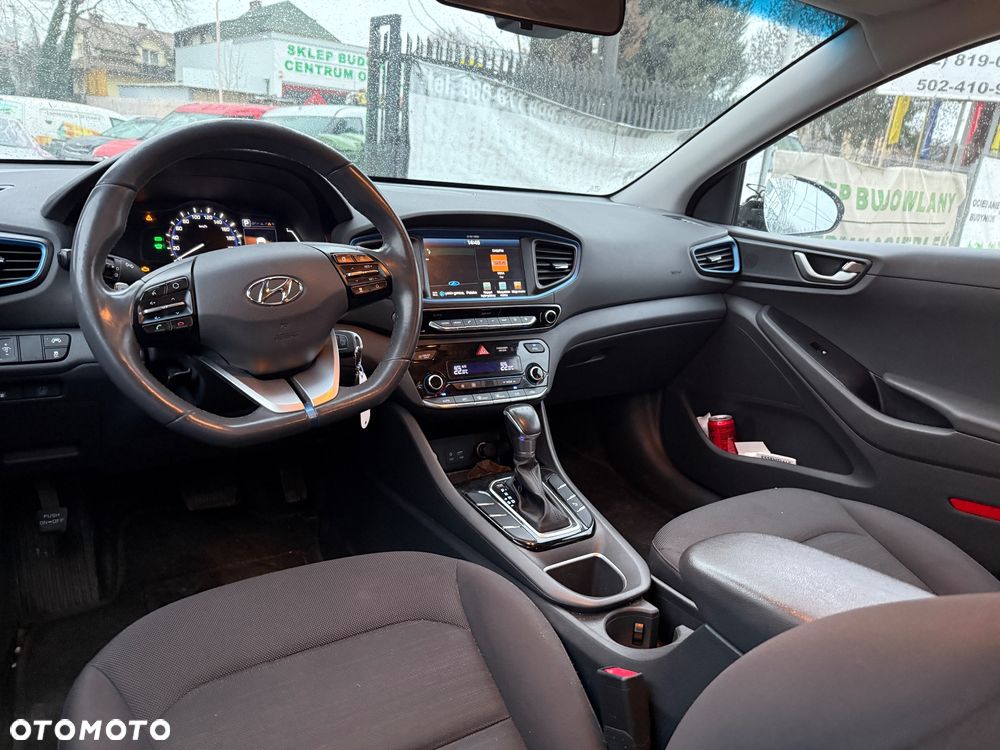 Hyundai IONIQ Hybrid Premium - 28