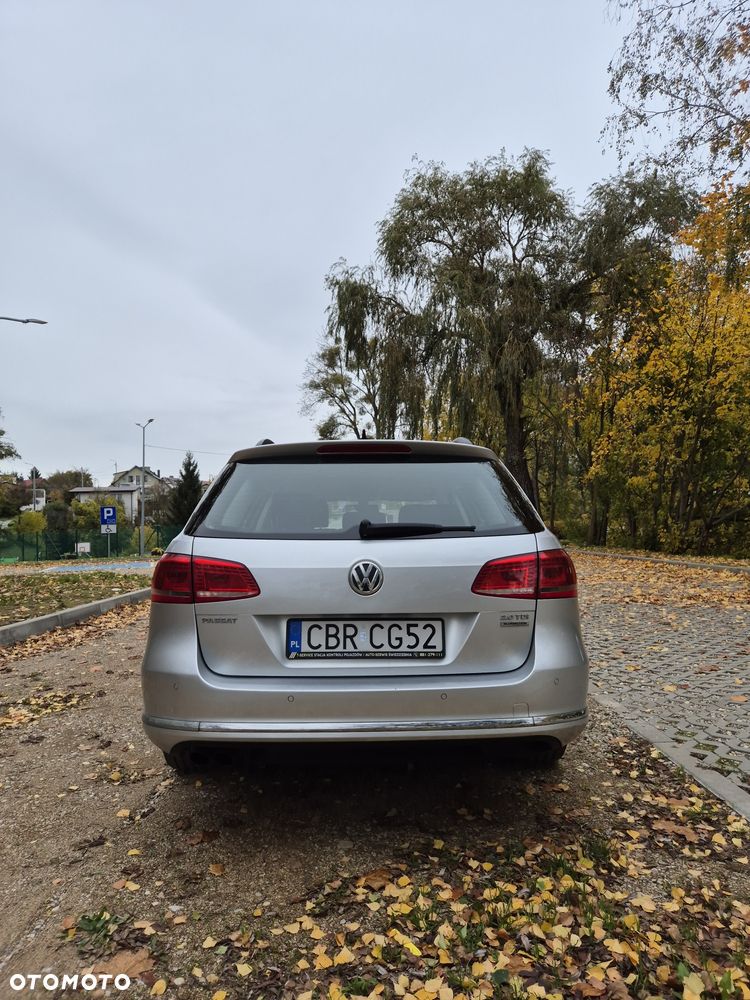 Volkswagen Passat - 8