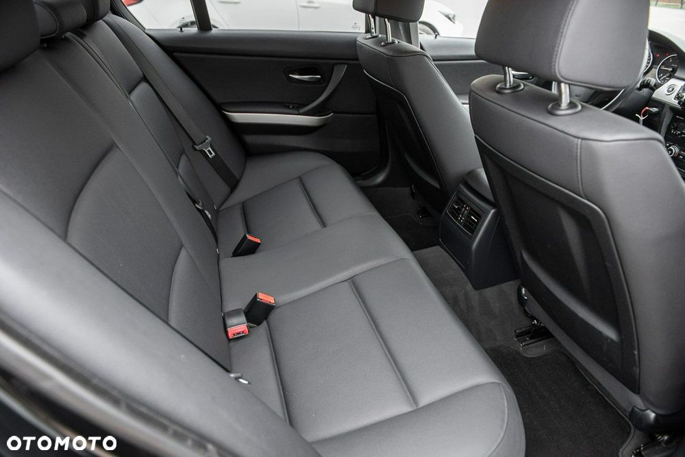 BMW Seria 3 - 8
