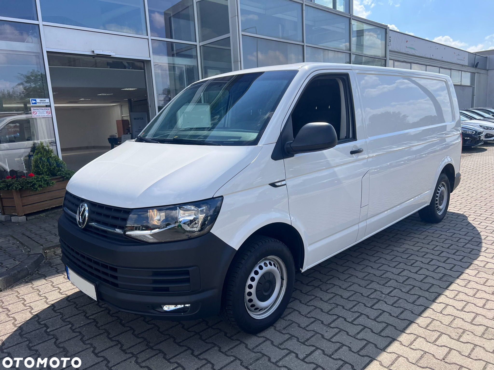 Volkswagen Transporter T6 TDI L1H2 - 2