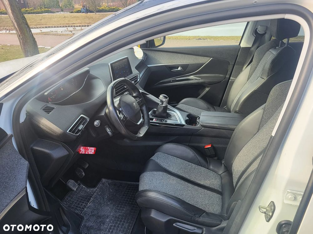 Peugeot 3008 BlueHDi 130 Stop & Start Allure - 20