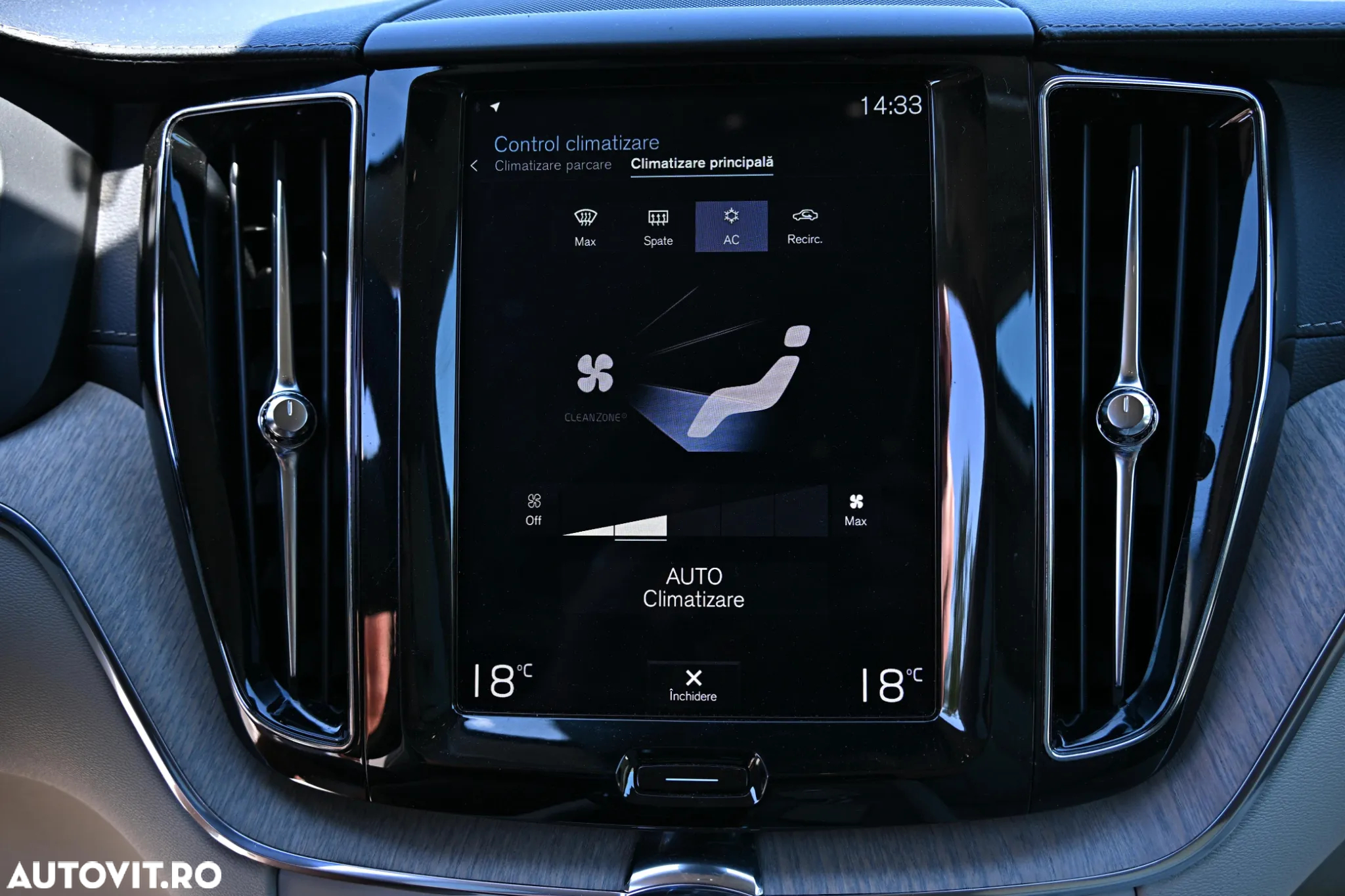 Volvo XC 60 D4 AWD Geartronic Inscription - 35
