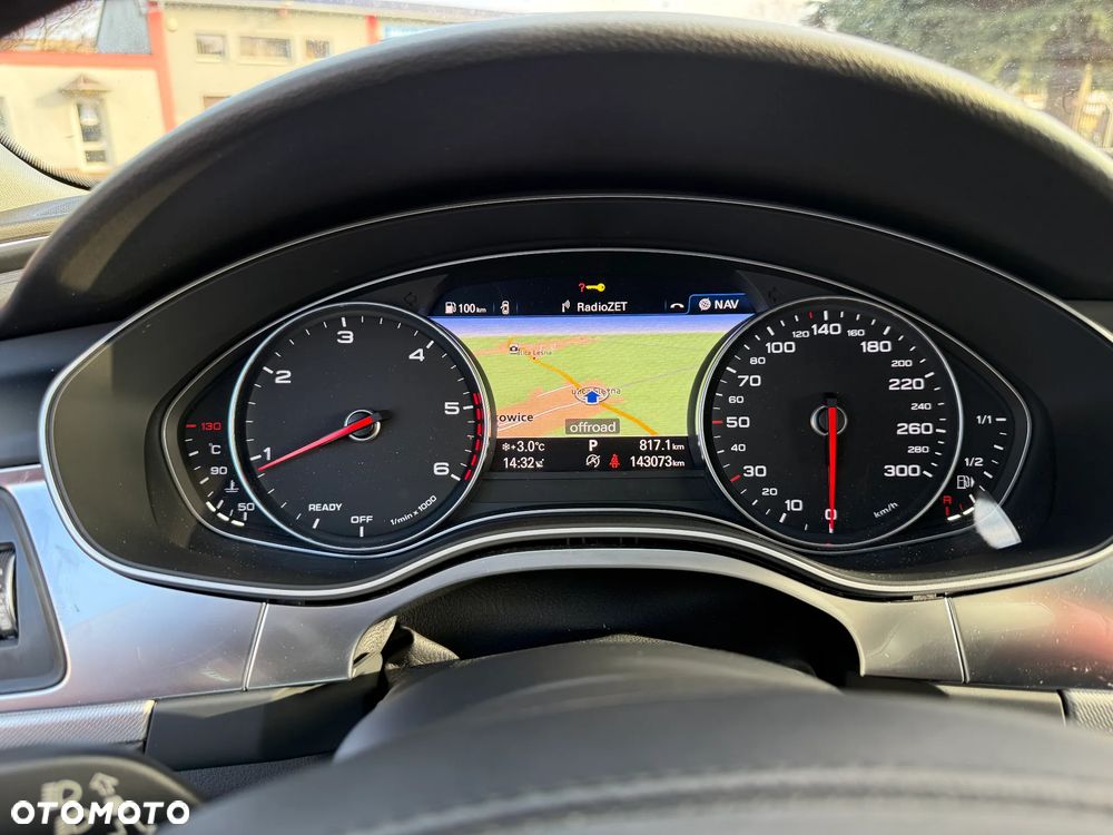 Audi A6 Avant 3.0 TDI quattro S tronic - 16