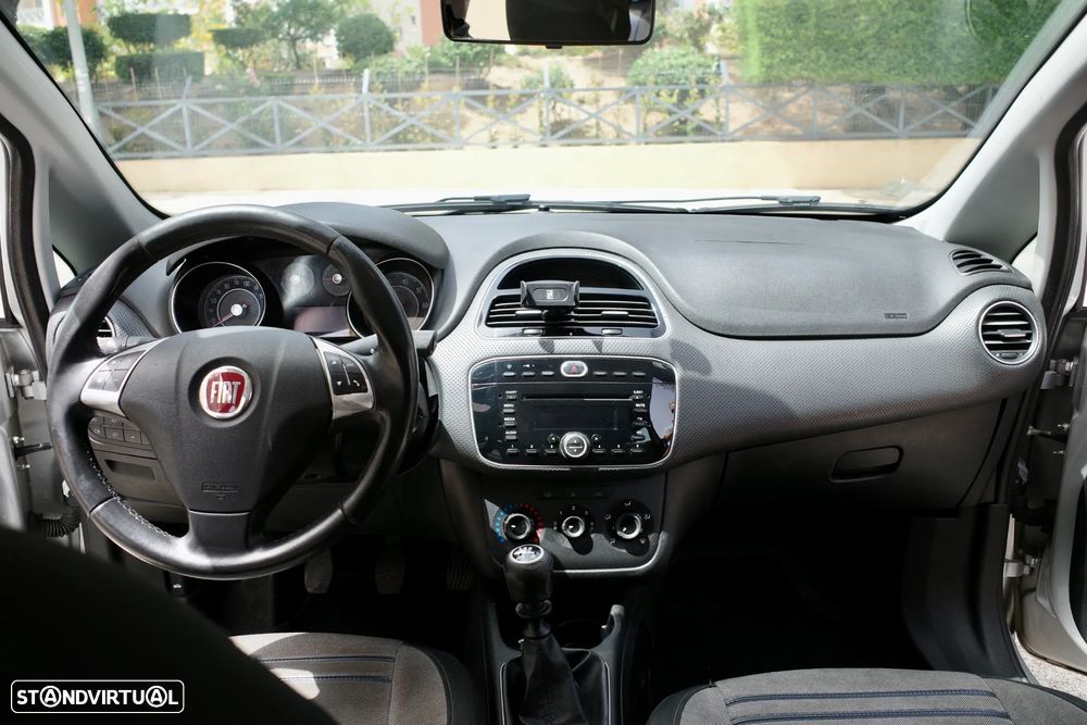 Fiat Punto Evo 1.4 Dynamic - 6