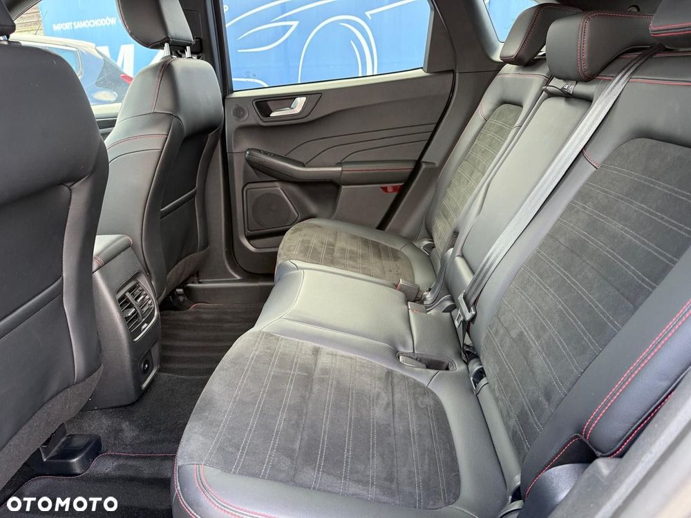 Ford Kuga 2.5 Duratec PHEV ST-LINE - 16